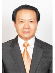 黃至君
