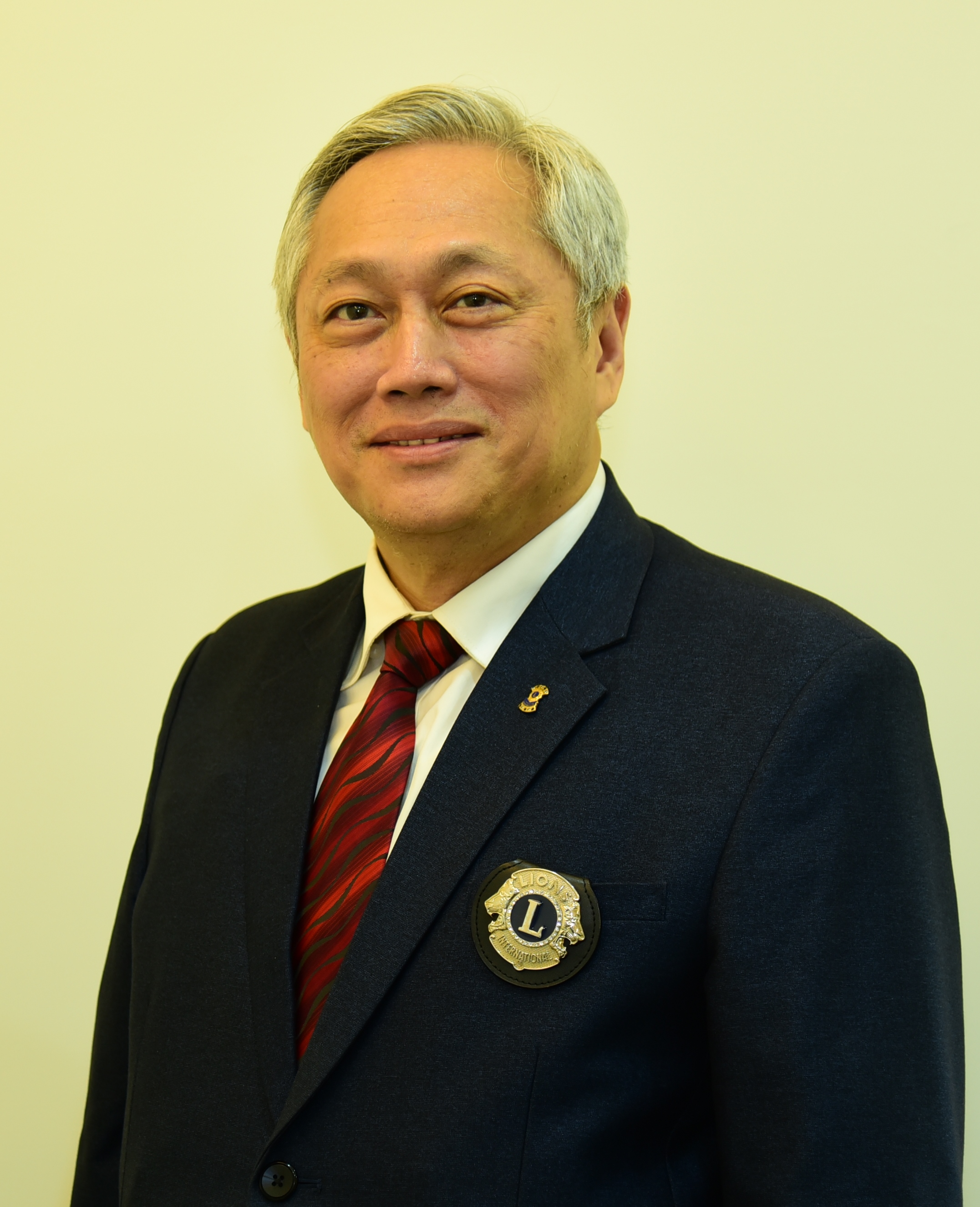 300A3區2019-2020年度總監:張鴻儒獅友