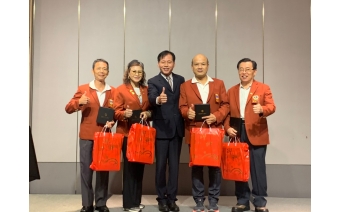 宋榮螢團長