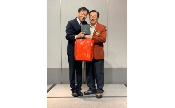 宋榮螢團長