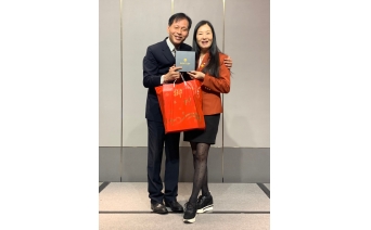 宋榮螢團長