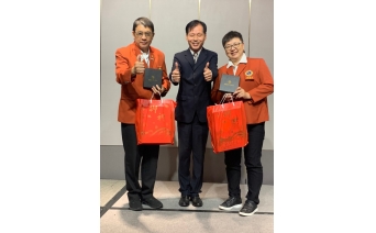 宋榮螢團長