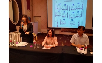 宋榮螢團長