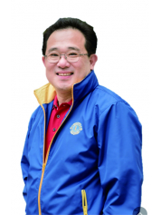 施竣中 施竣中